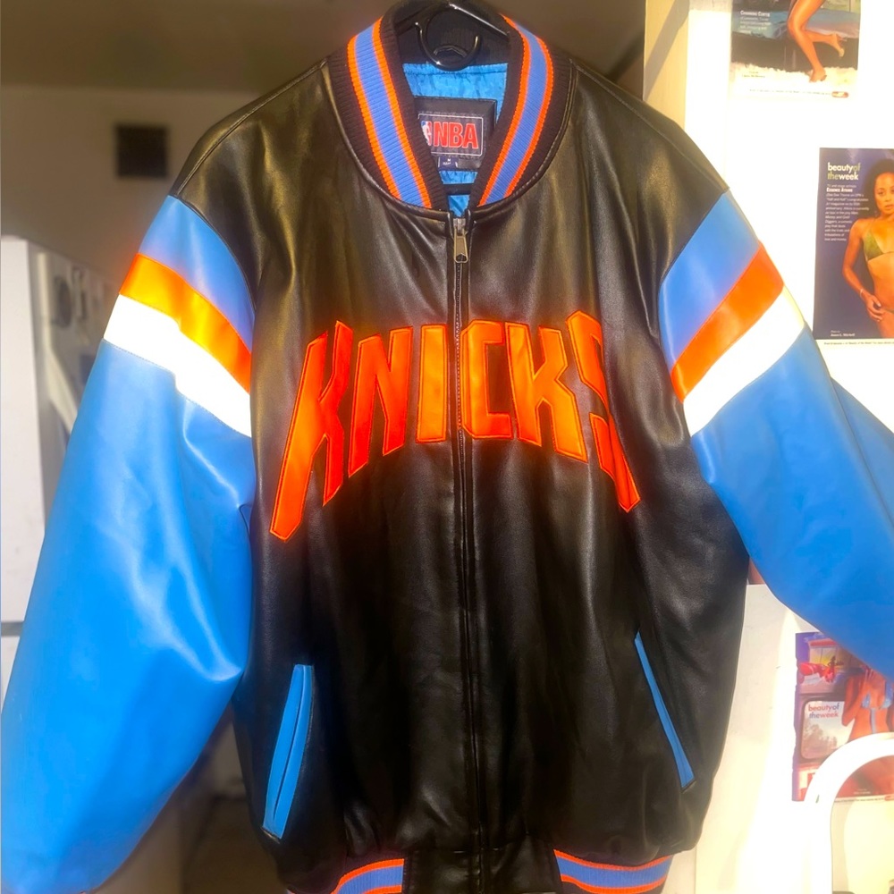 New York Knicks leather jacket great condition